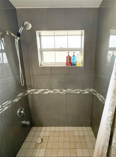 341 NE 164th Street, Miami, FL 33162 Photo