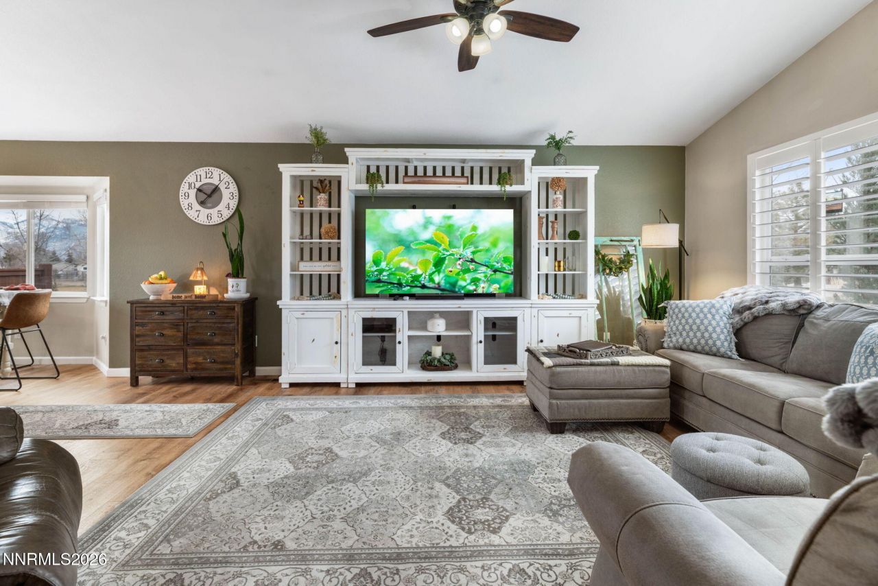 1329 Dennis Street, Minden, NV 89423 Photo