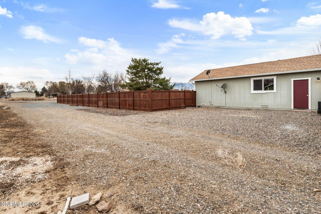 1329 Dennis Street, Minden, NV 89423 Photo
