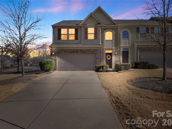 1845 Fleetwood Drive, Charlotte, NC 28208