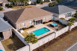 421 Waterfall Circle photo 4