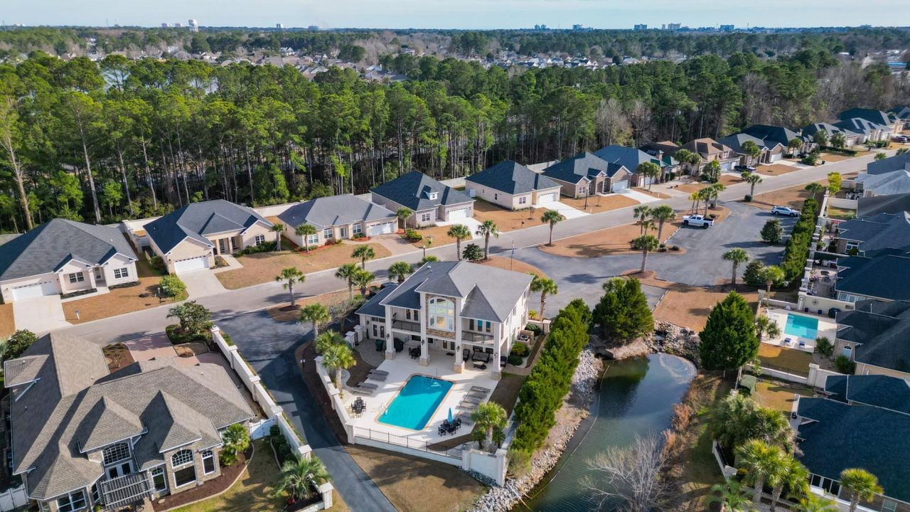 421 Waterfall Circle Photo 31