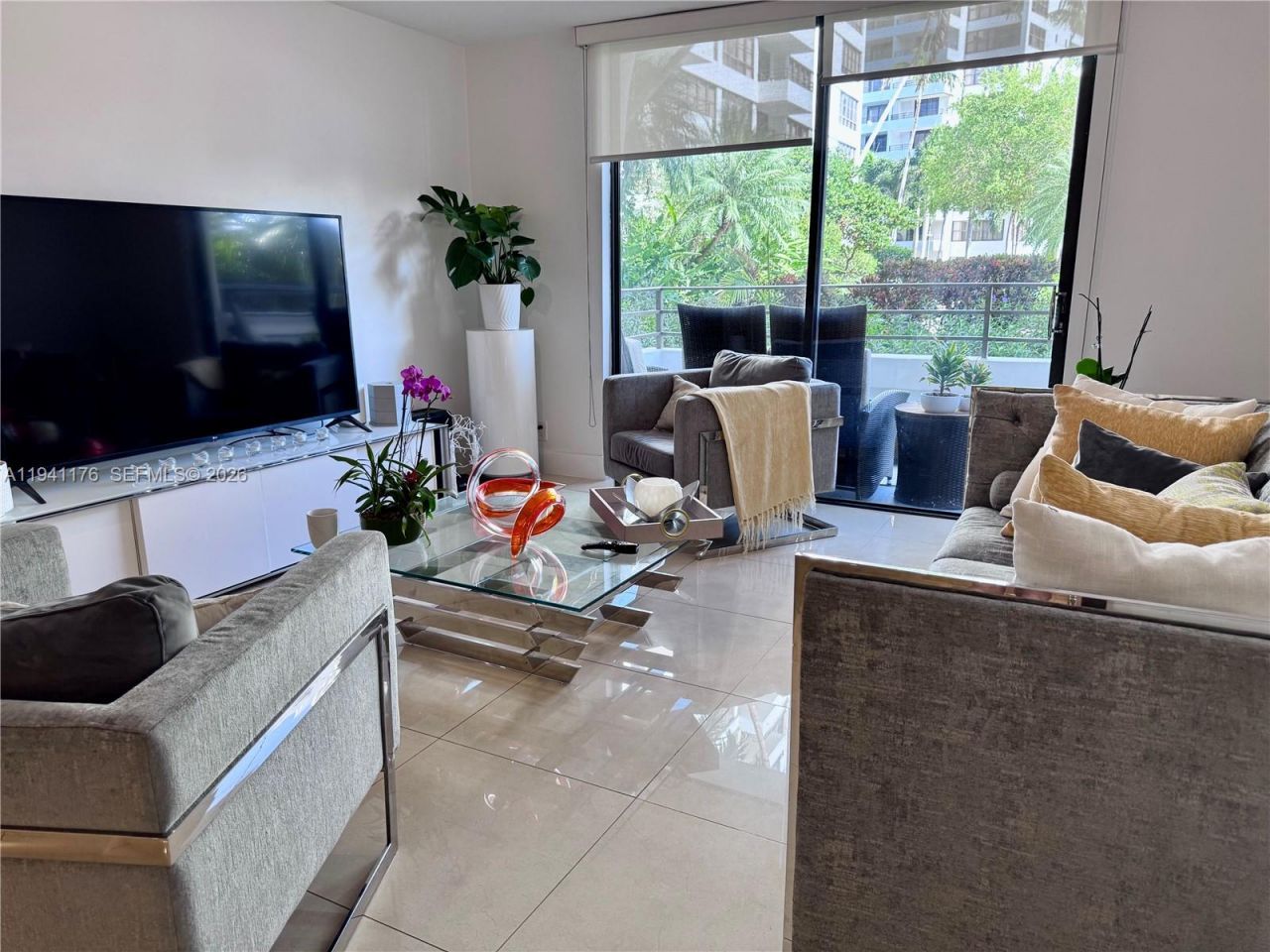 600 Three Islands Blvd, Unit 115, Hallandale Beach, FL 33009 Photo