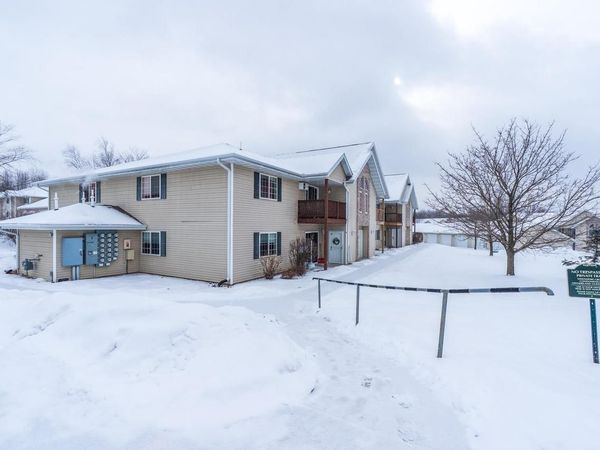 7320 WHITESPIRE ROAD, Unit 15, Rothschild, WI 54476