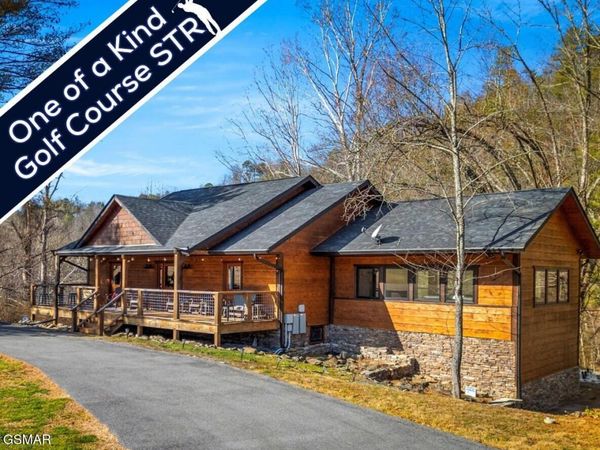 139 Martha McCarter Road, Gatlinburg, TN 37738