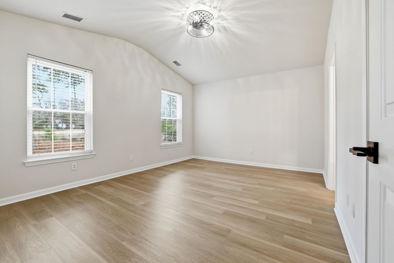 4566 Fringetree Dr. Photo 11