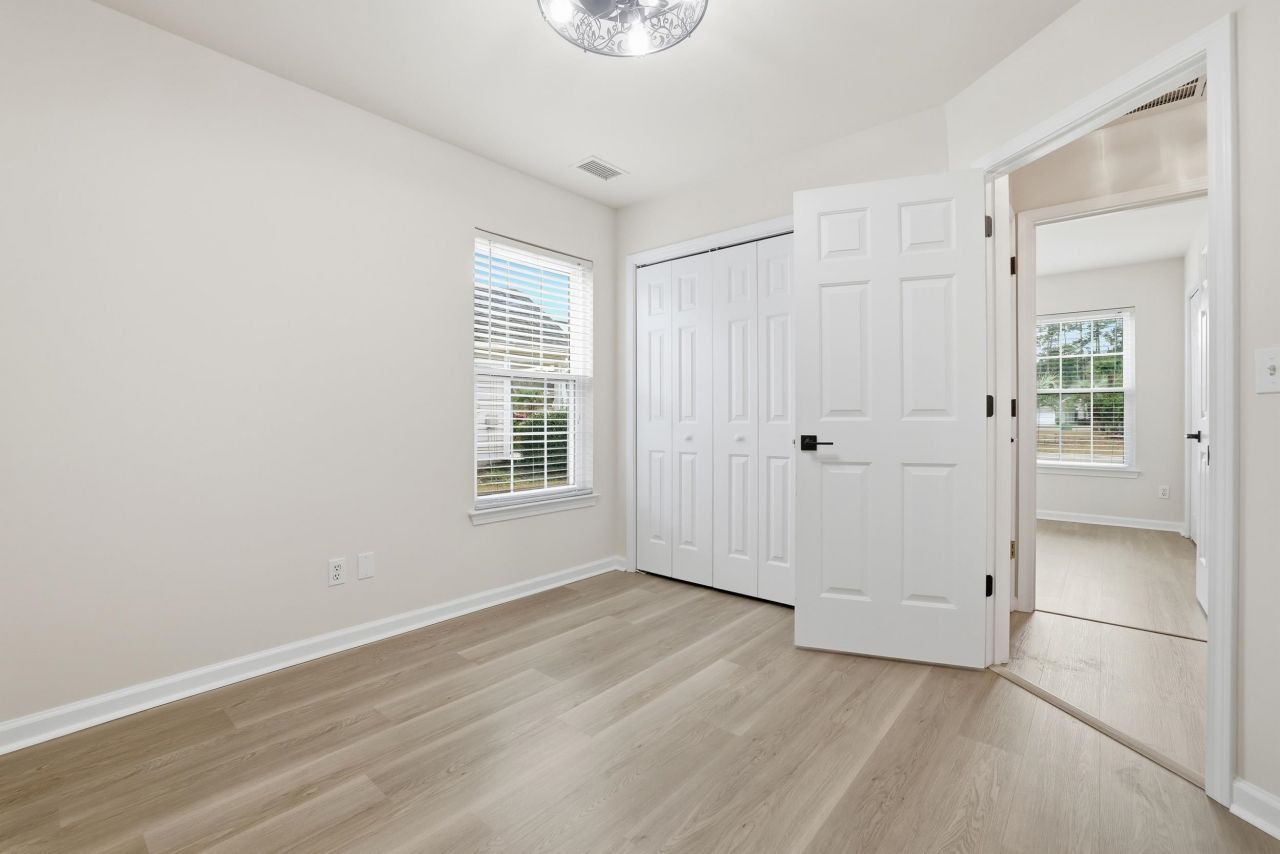 4566 Fringetree Dr. Photo 19