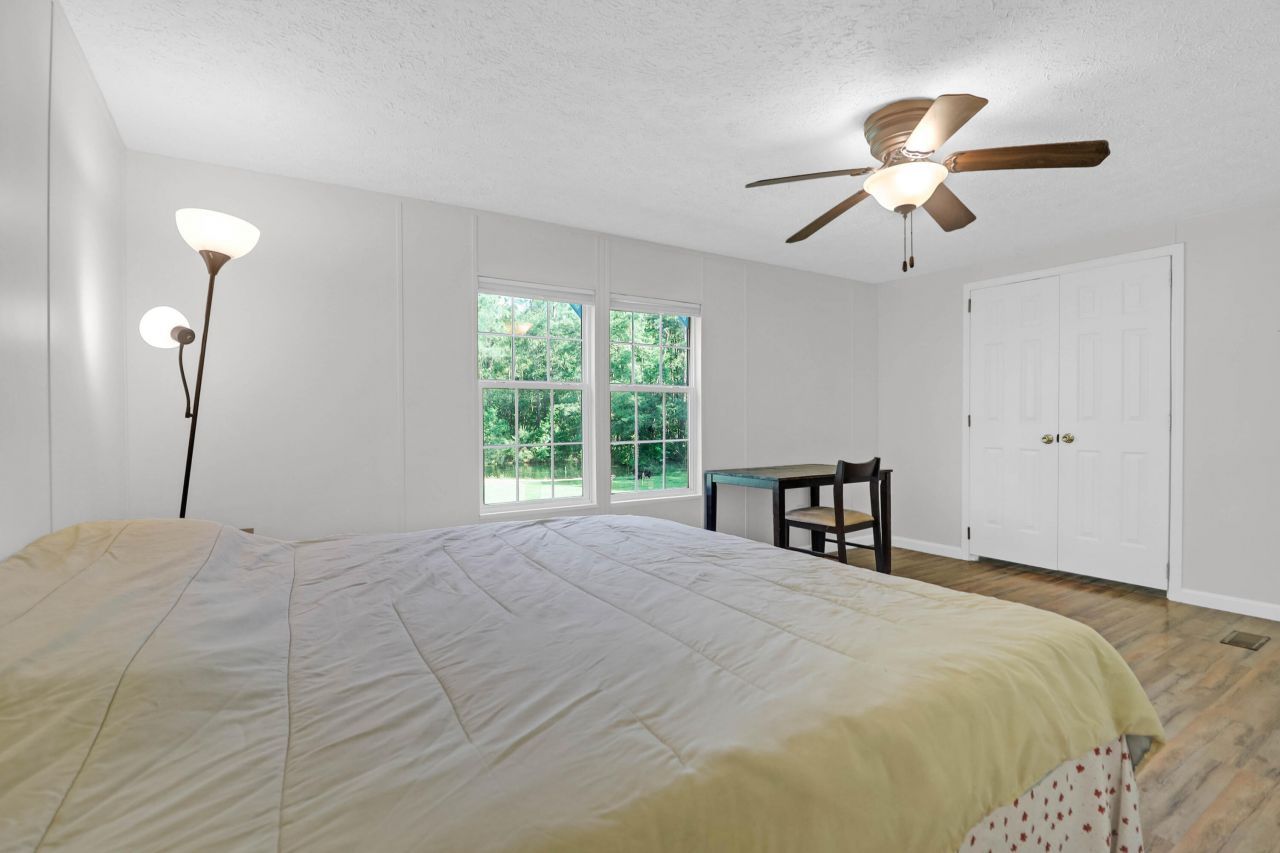 110 Copperhead Court Photo 13