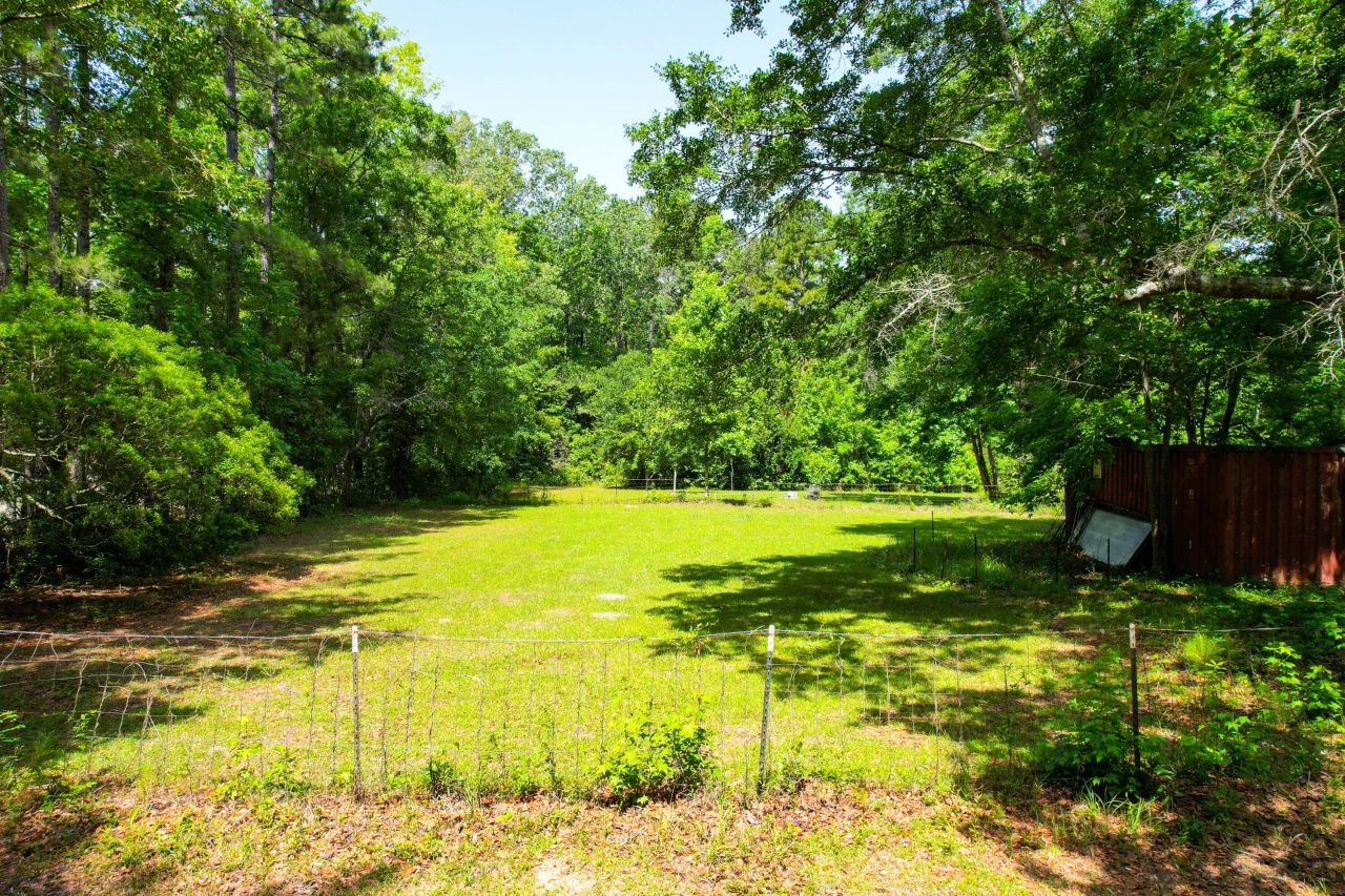 110 Copperhead Court Photo 36