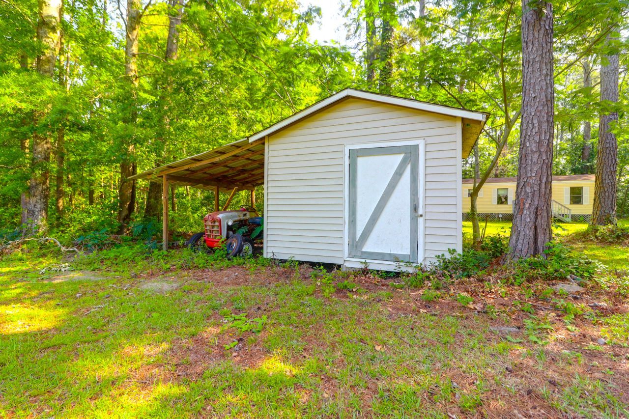 110 Copperhead Court Photo 37