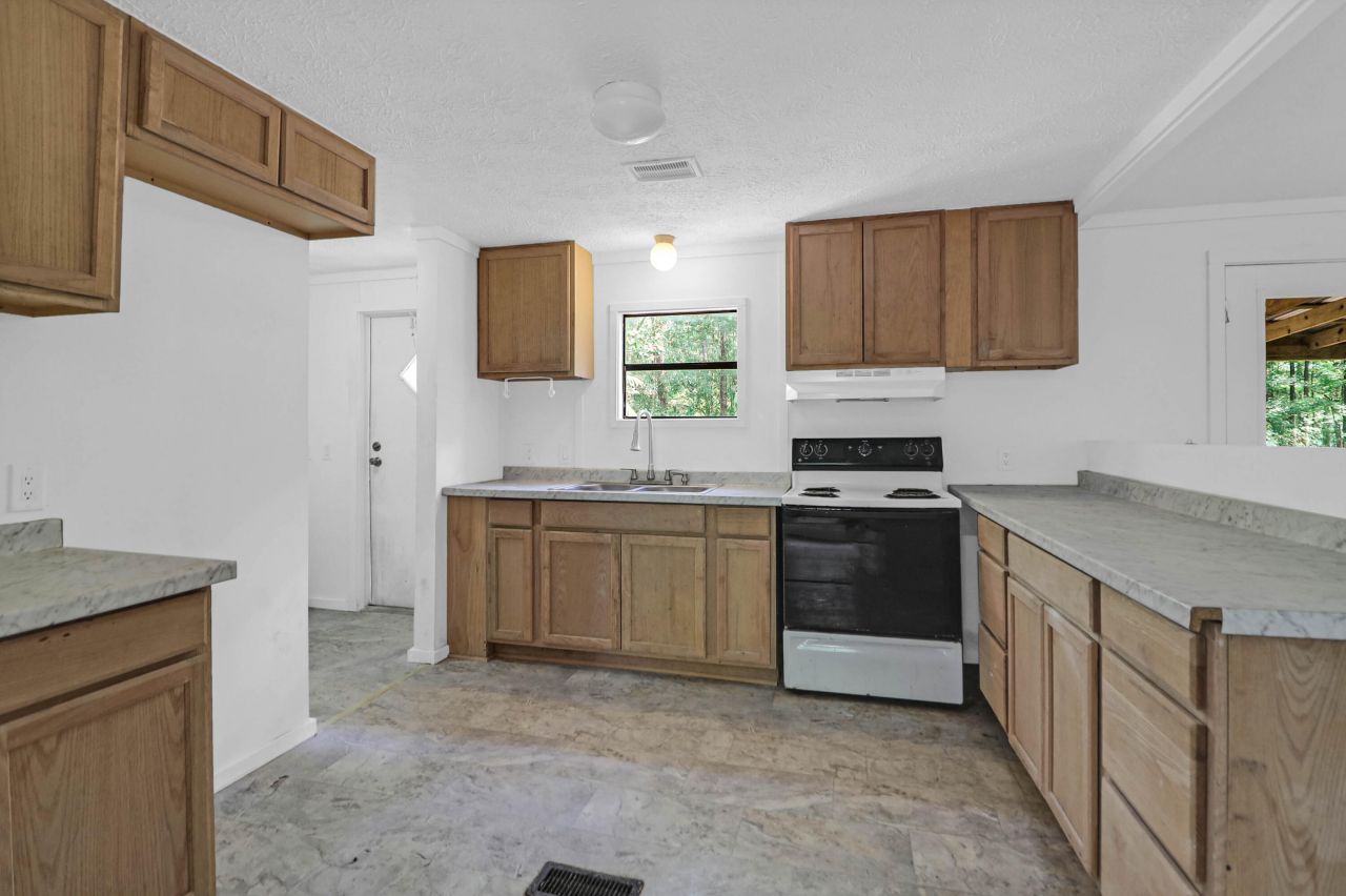 110 Copperhead Court Photo 58