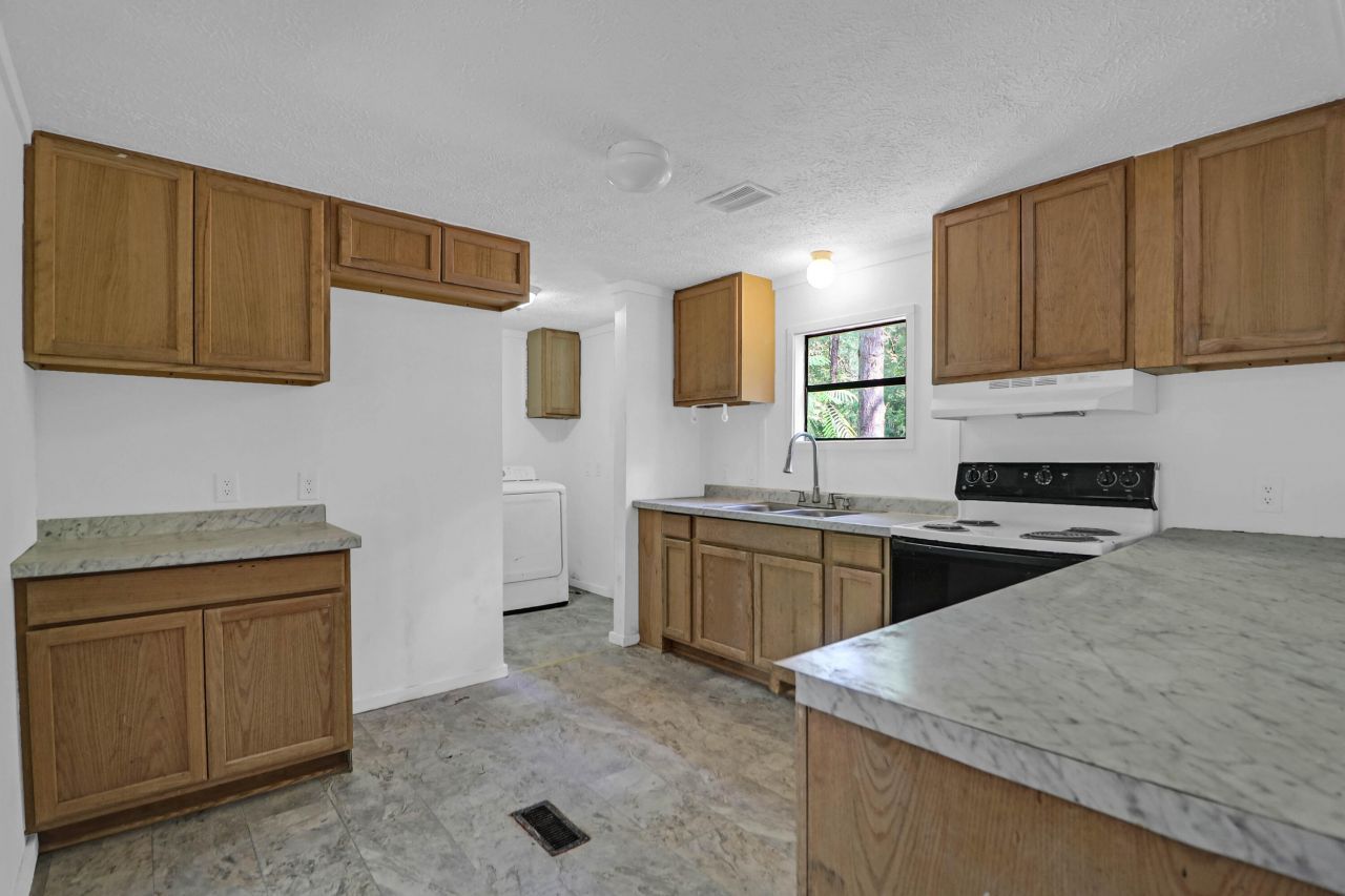 110 Copperhead Court Photo 60