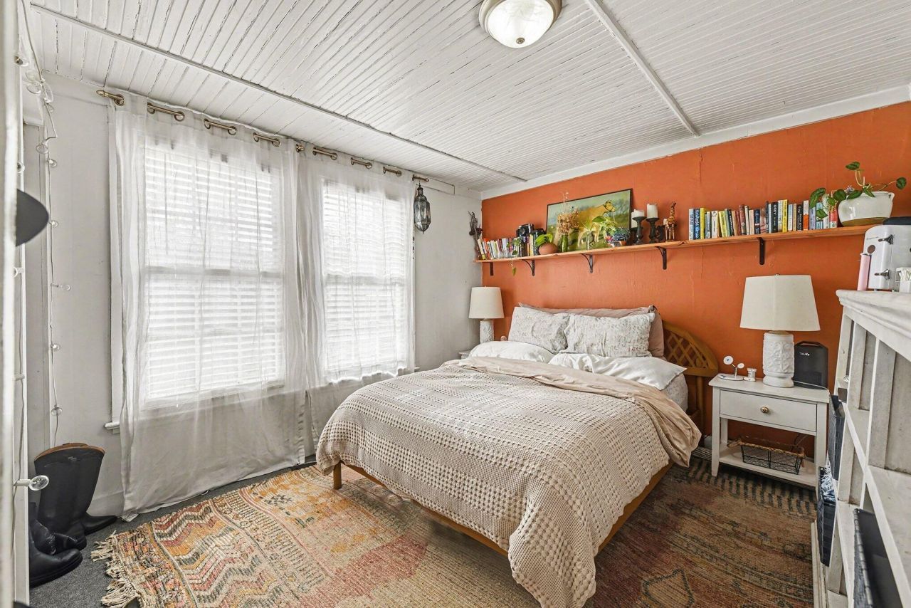 81 Simons Street Photo 14