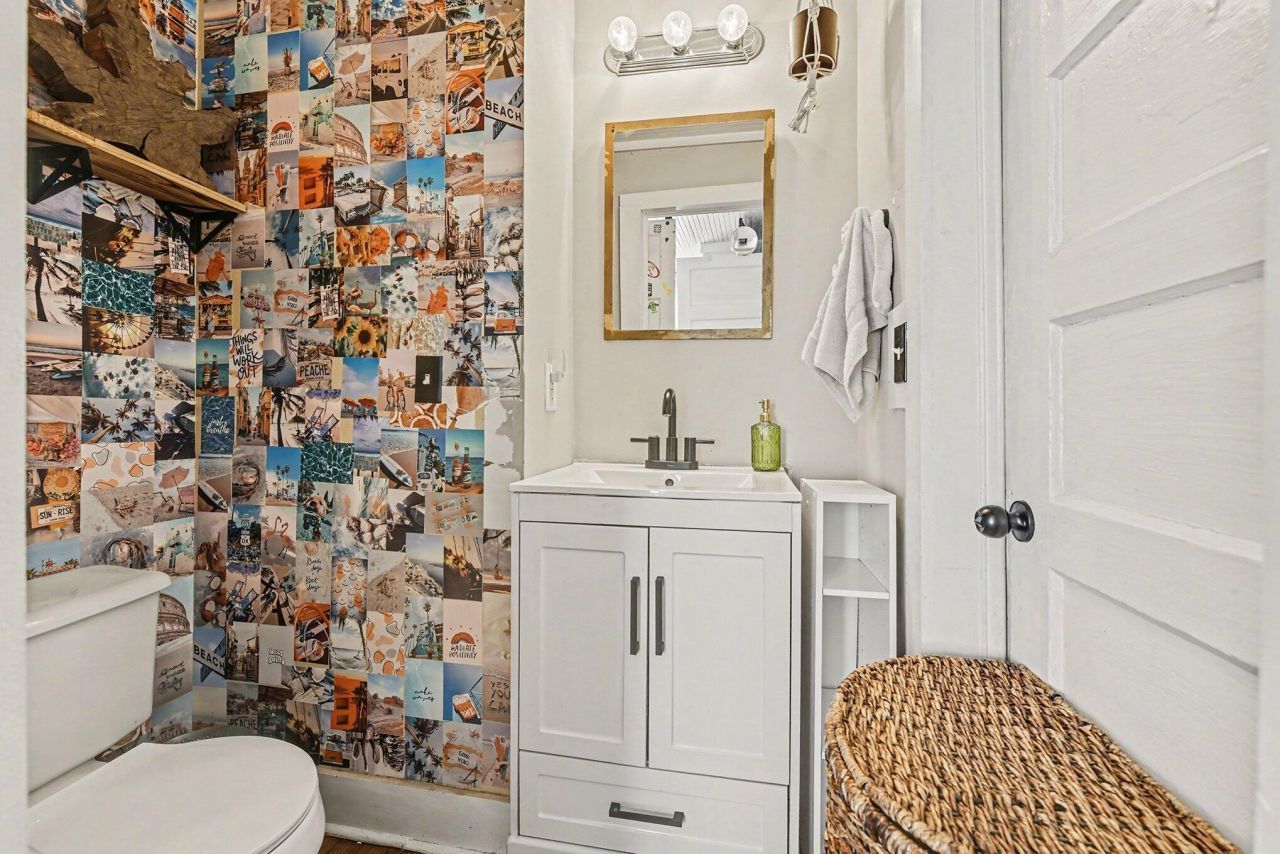 81 Simons Street Photo 17