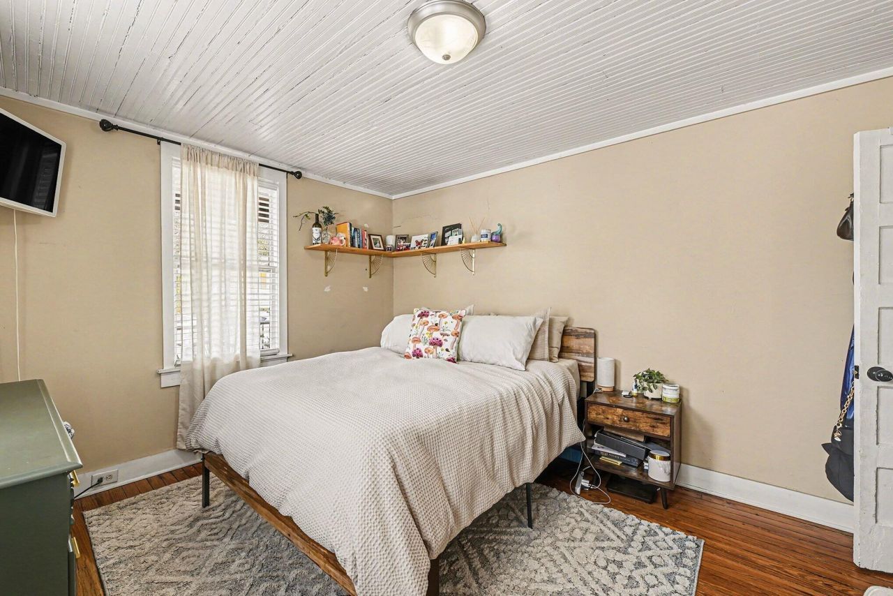 81 Simons Street Photo 19