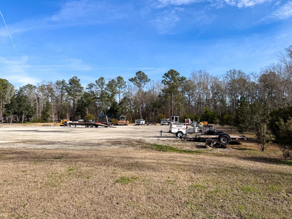 694 Greyback Road Photo 6