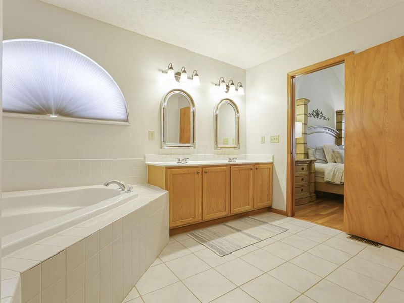 6471 Margaret Drive, Westerville, OH 43082 Photo 25