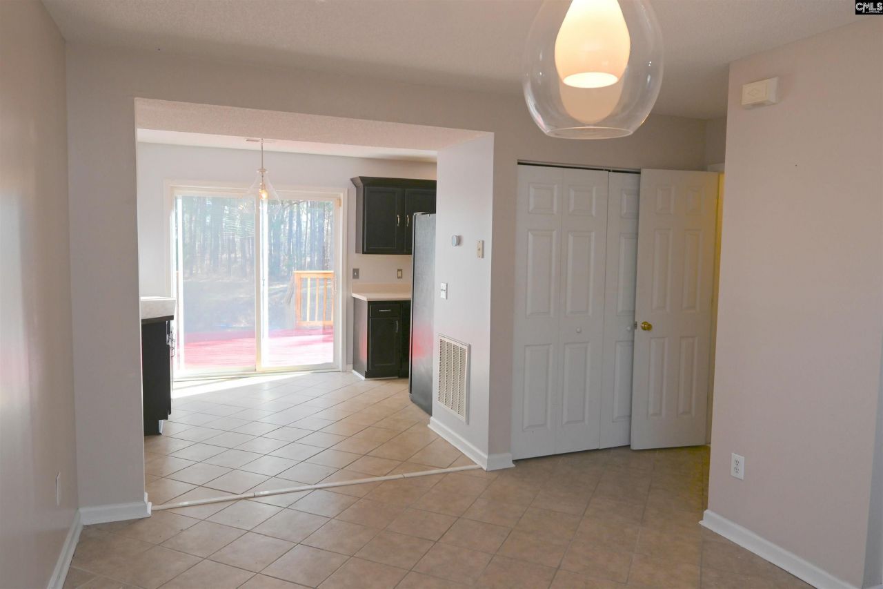 68 Cherry Grove Drive  Photo 6