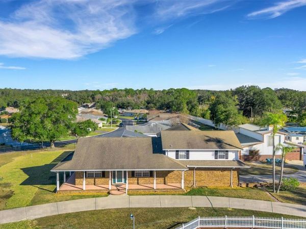 5905 MAGNOLIA LANE, LAKELAND, FL 33810