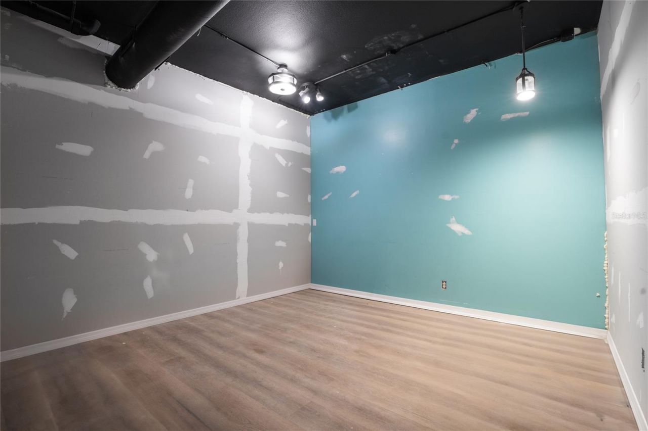 384 Flagler Avenue, New Smyrna Beach, FL 32169 Photo