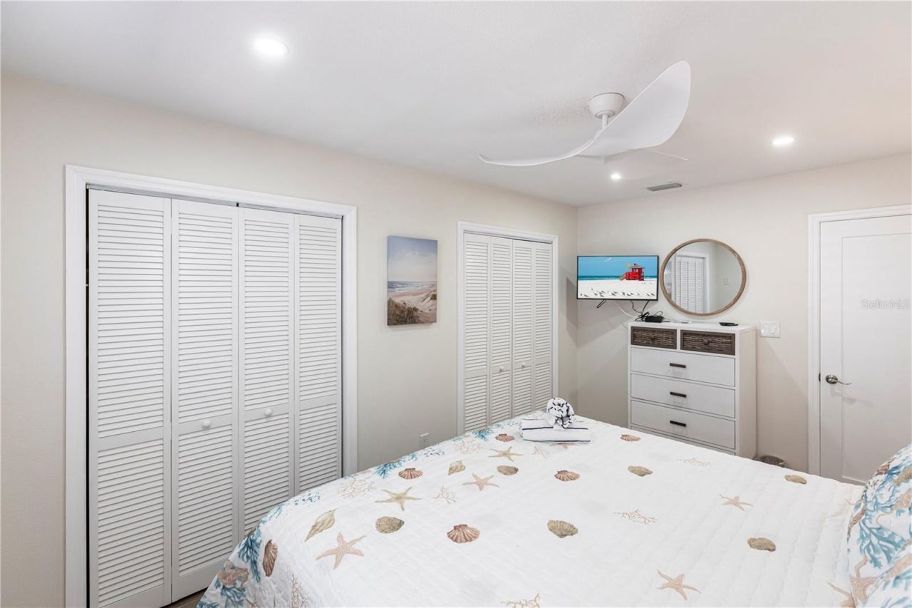 6020 Midnight Pass Road, Unit 29, Sarasota, FL 34242 Photo