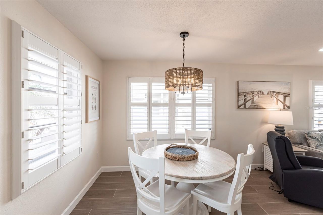 6020 Midnight Pass Road, Unit 29, Sarasota, FL 34242 Photo