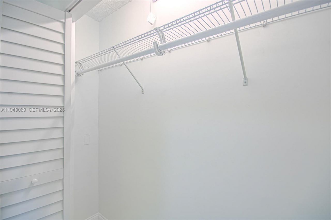 2541 Aragon Blvd , Unit 105, Sunrise, FL 33322 Photo