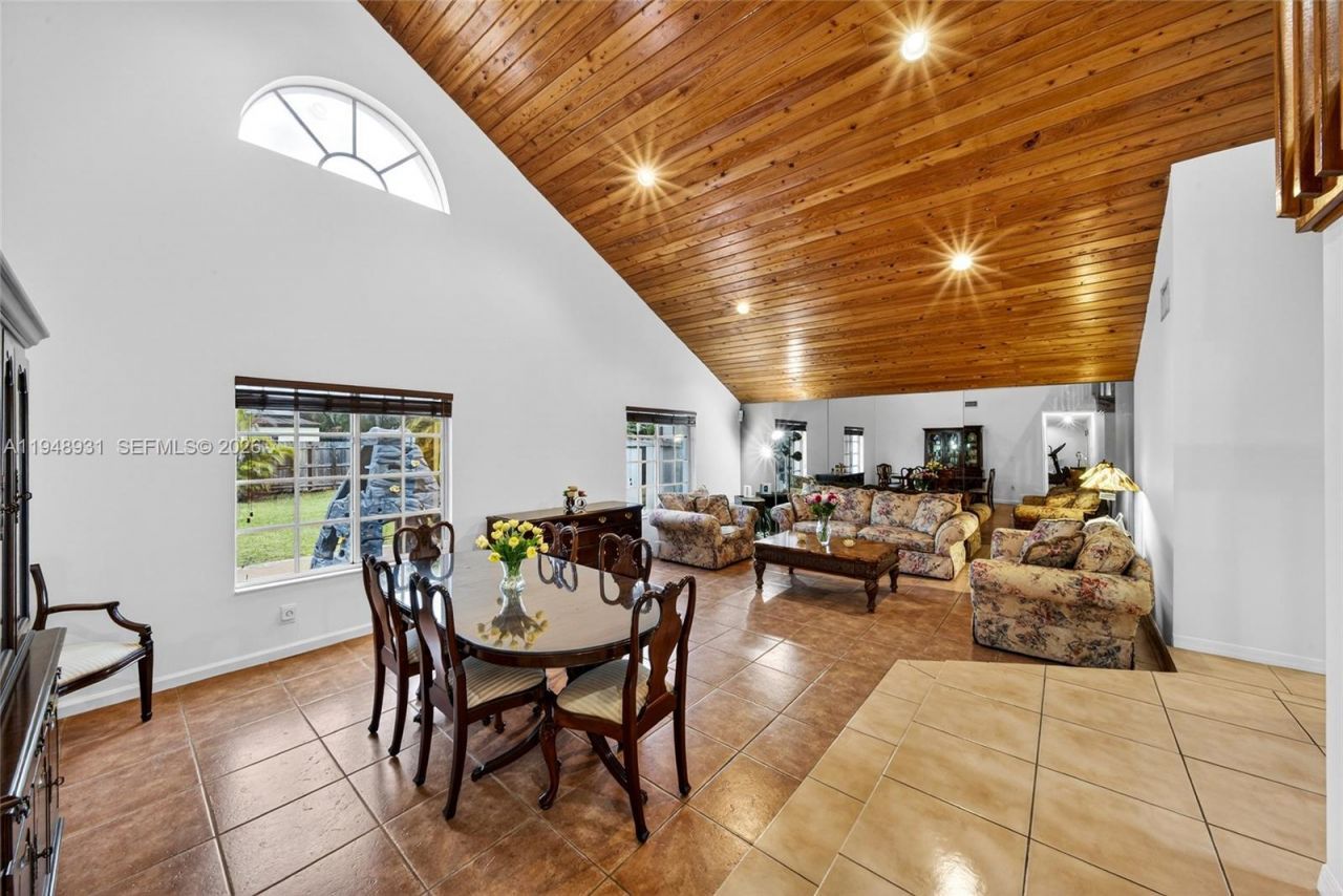 10720 SW 142nd Ave, Miami, FL 33186 Photo