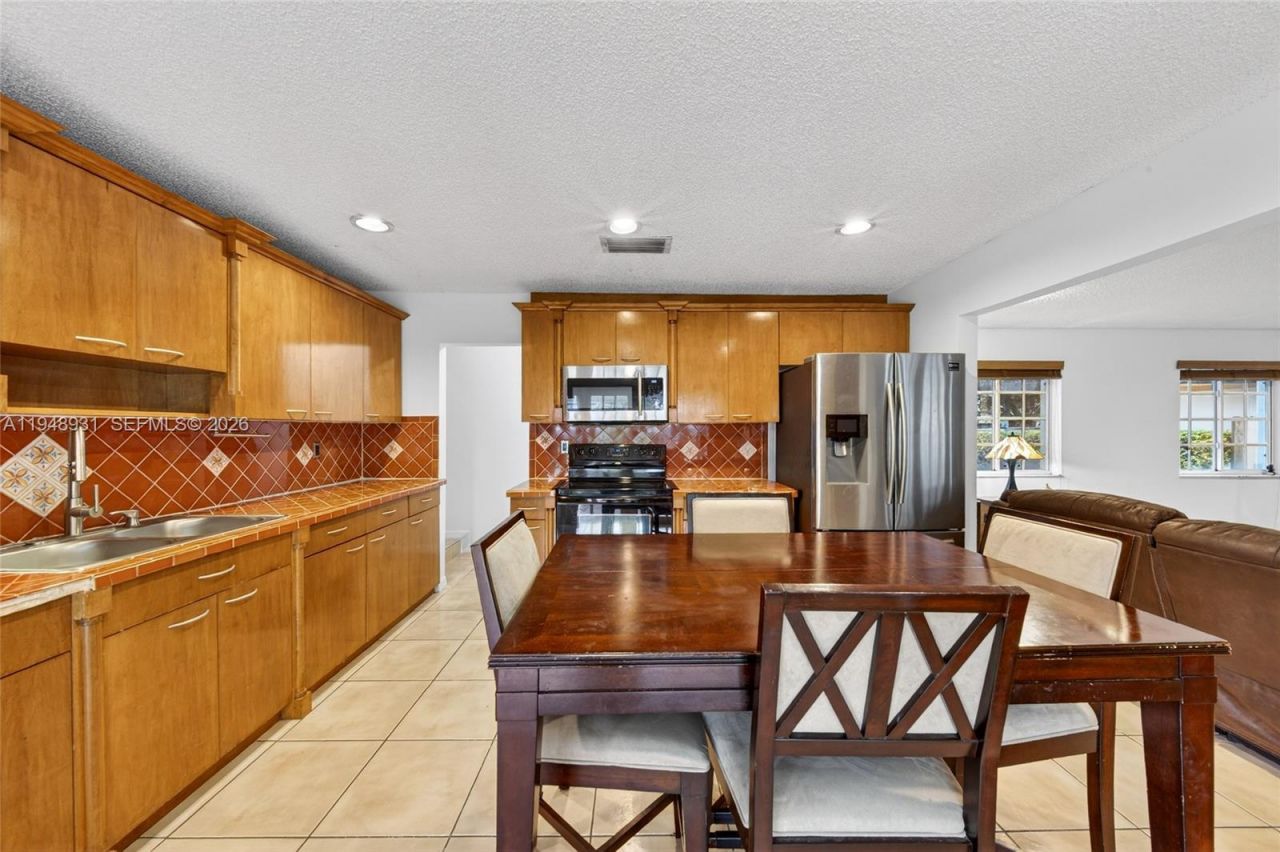 10720 SW 142nd Ave, Miami, FL 33186 Photo