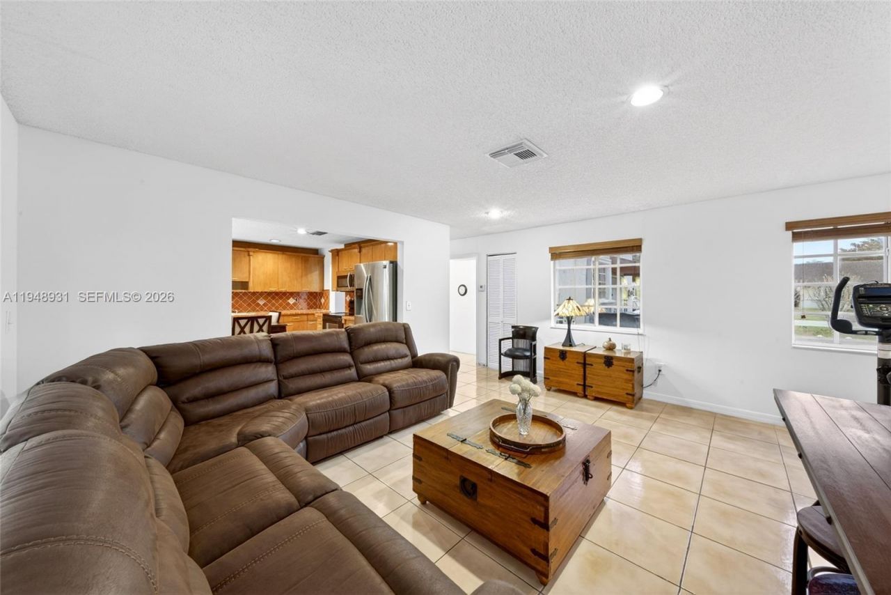 10720 SW 142nd Ave, Miami, FL 33186 Photo