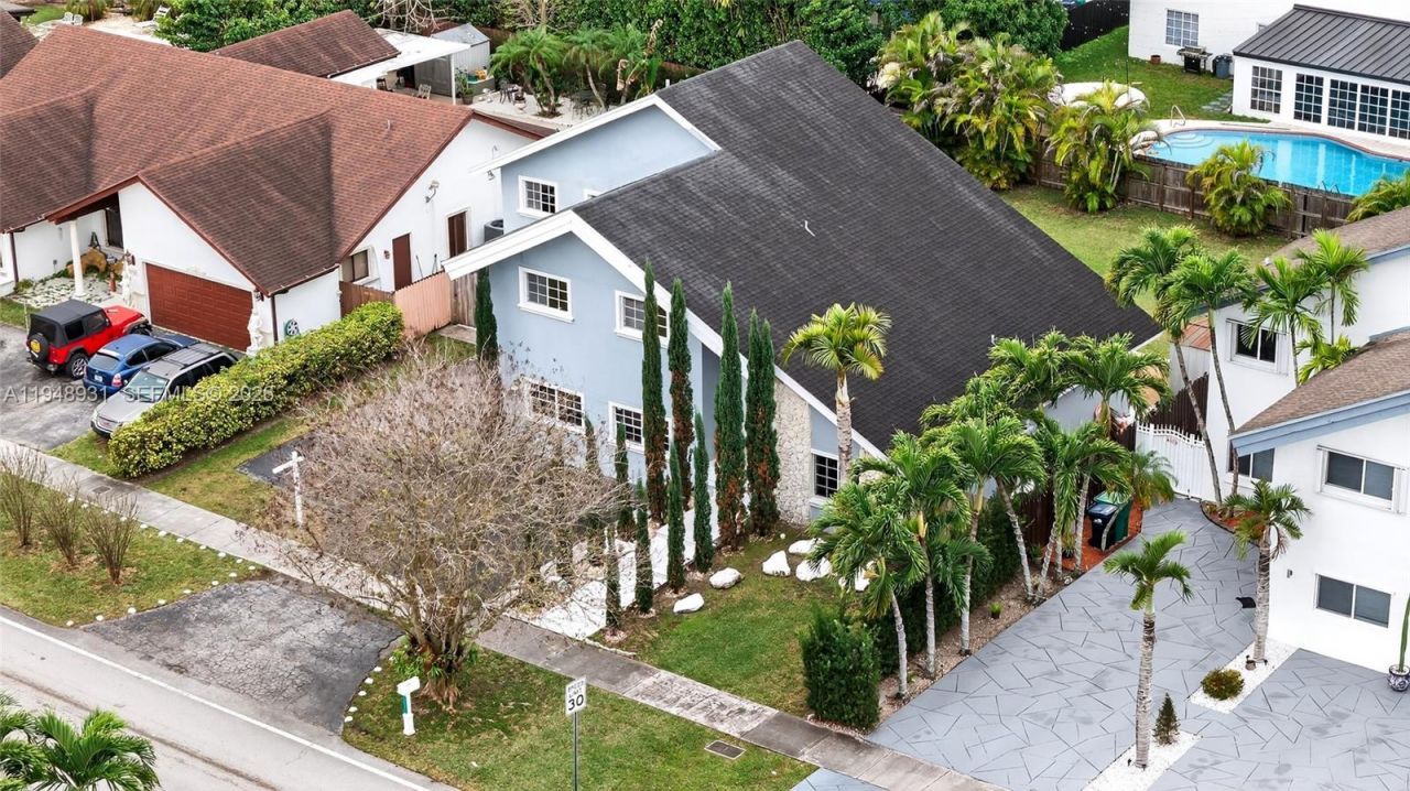 10720 SW 142nd Ave, Miami, FL 33186 Photo