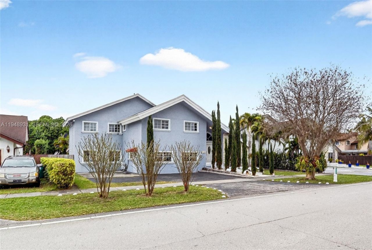 10720 SW 142nd Ave, Miami, FL 33186 Photo