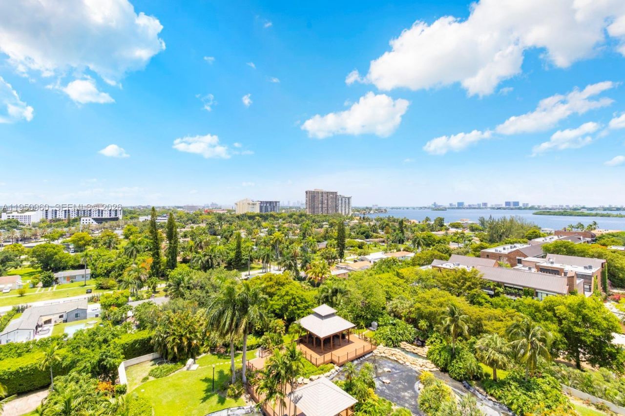 1000 NE Quayside Ter, Unit 1205, Miami, FL 33138 Photo