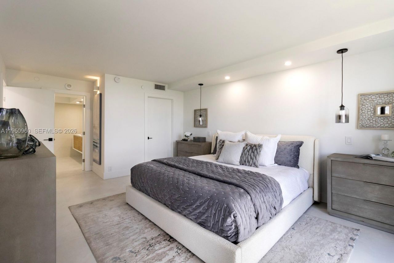 1000 NE Quayside Ter, Unit 1205, Miami, FL 33138 Photo