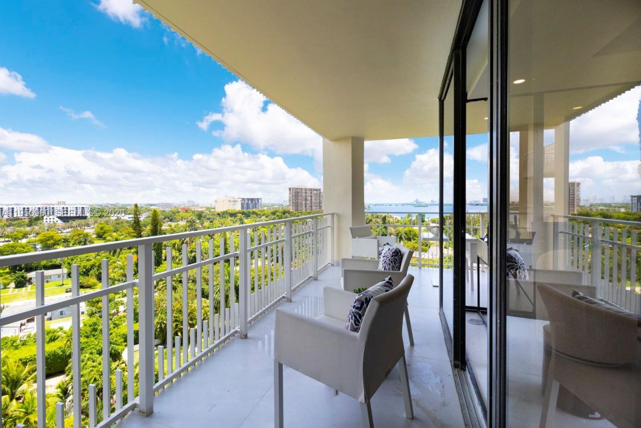 1000 NE Quayside Ter, Unit 1205, Miami, FL 33138 Photo