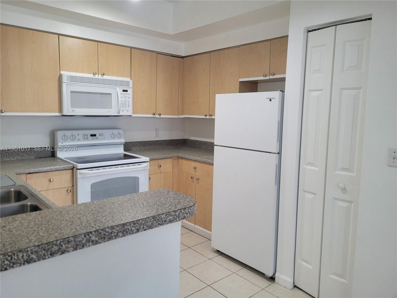 7910 N Nob Hill Rd, Unit 105, Tamarac, FL 33321 Photo