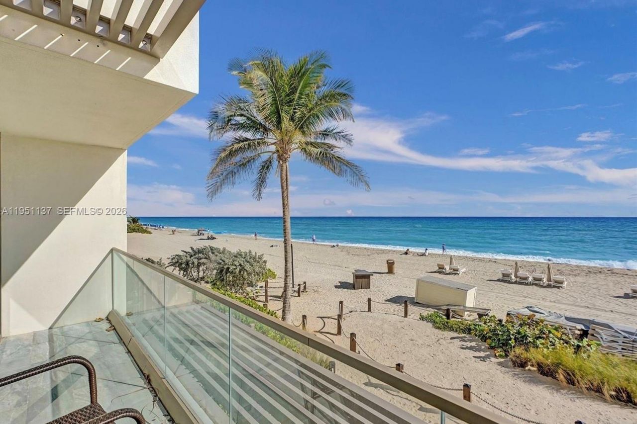 18975 Collins Ave , Unit Cabana 23, Sunny Isles Beach, FL 33160 Photo