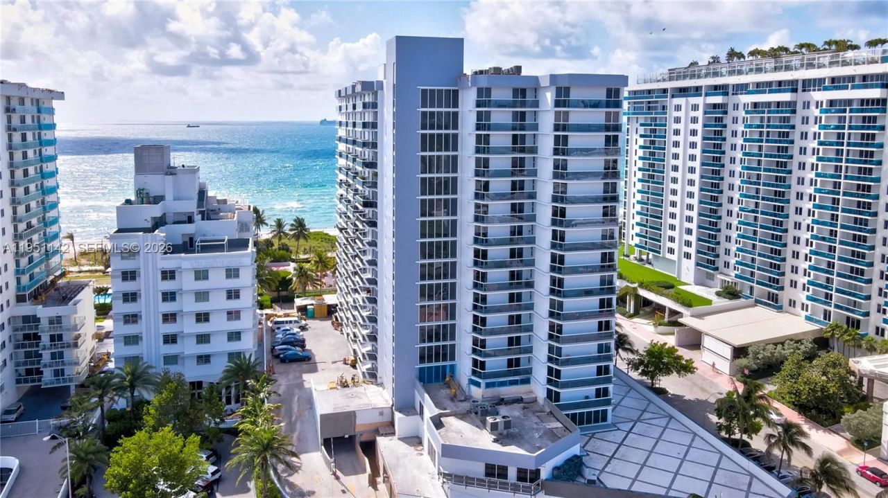 2401 Collins Ave, Unit 1110, Miami Beach, FL 33140 Photo