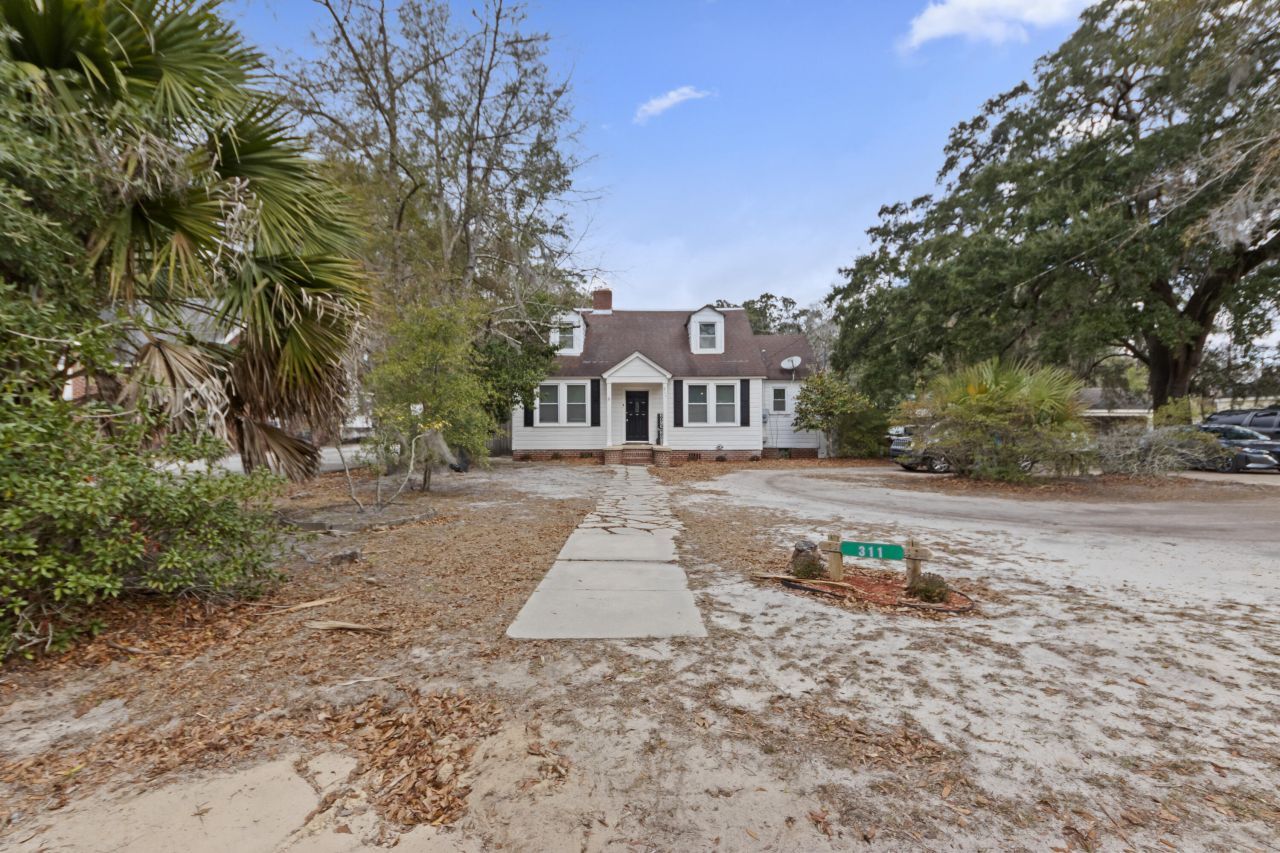 311 Warren Street Photo 32