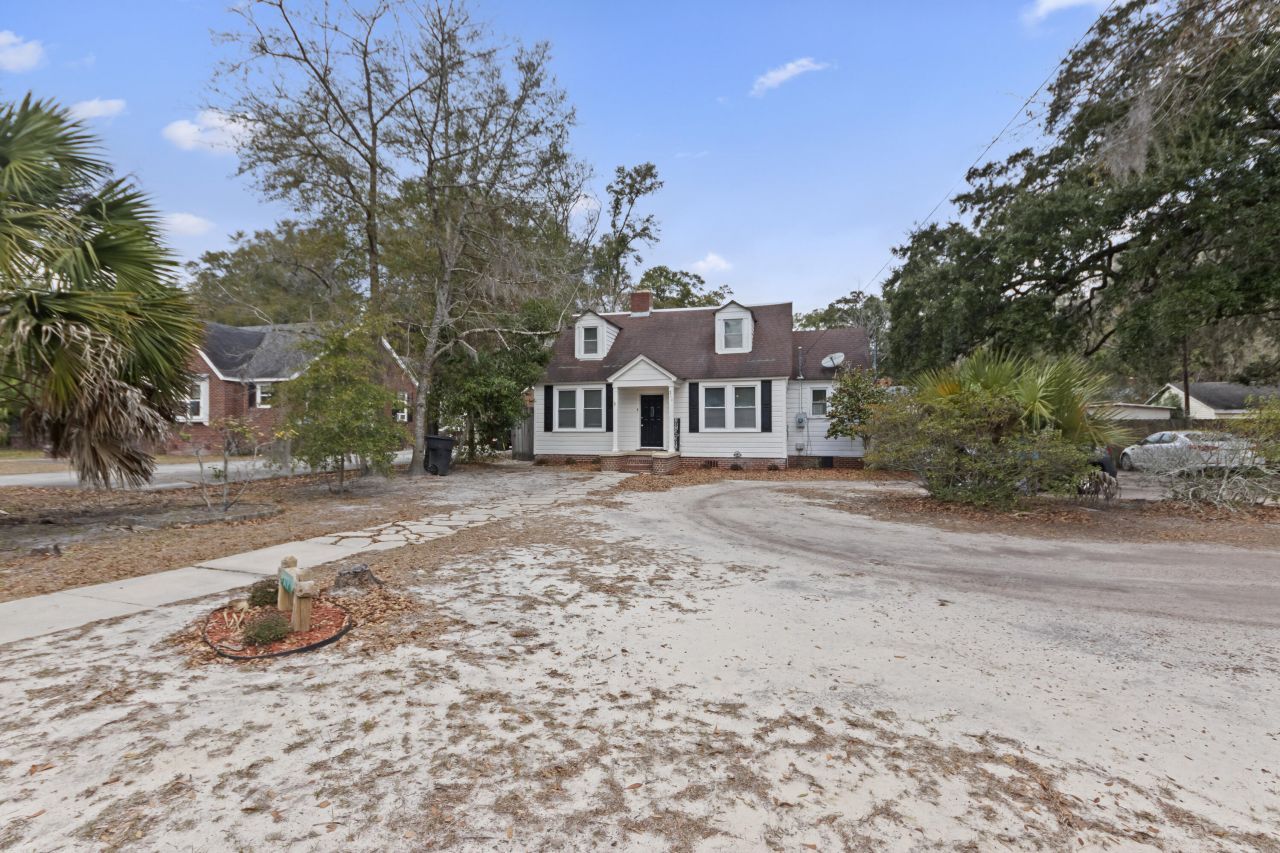 311 Warren Street Photo 33