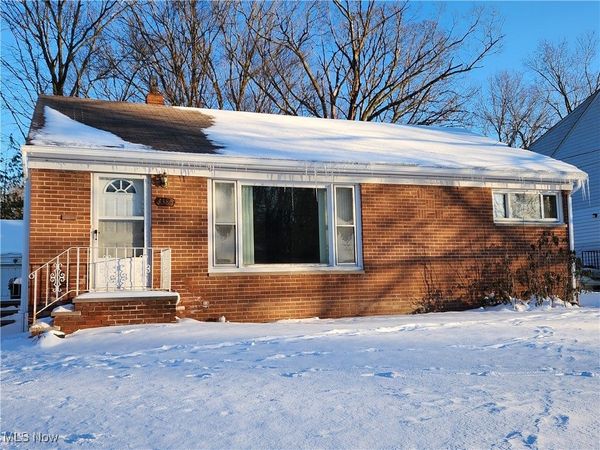 4385 Greenway Road, South Euclid, OH 44121
