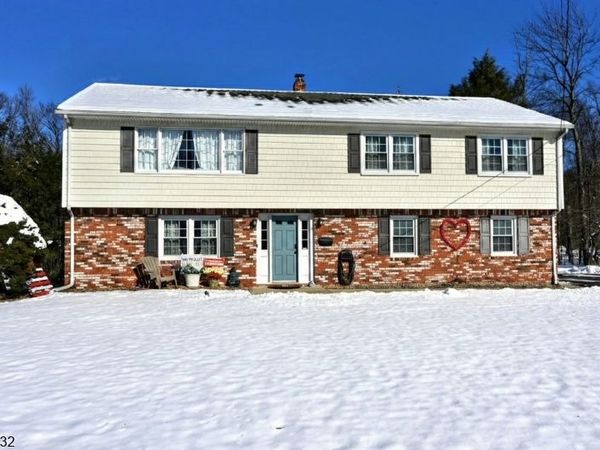 47 Herold Dr, Glen Rock, NJ 07452