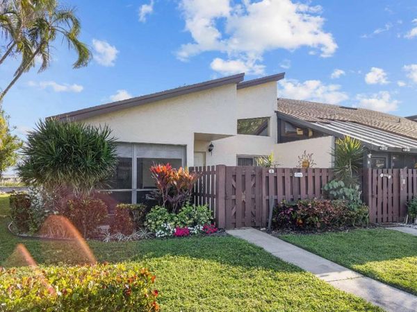 5080 Nesting Way, Unit A, Delray Beach, FL 33484