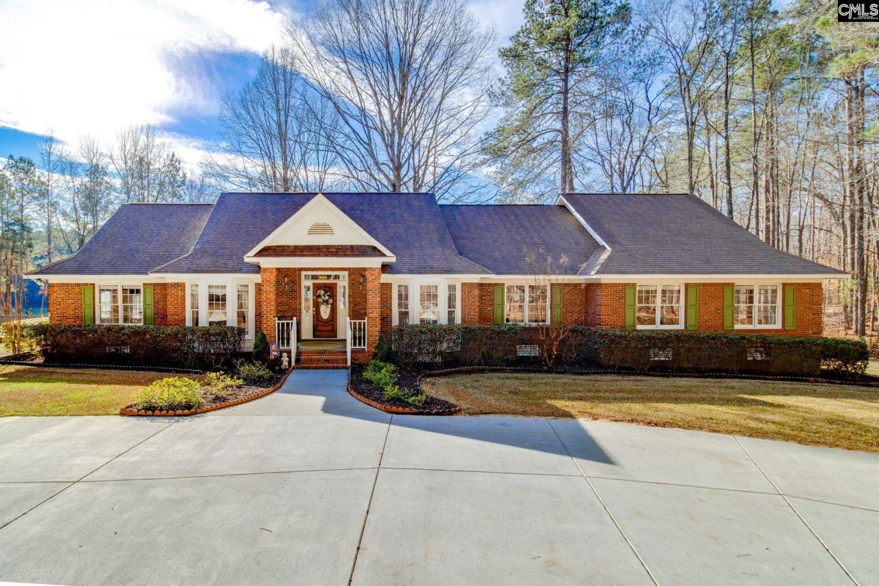 325 Derrick Lane  Blythewood, SC 29016