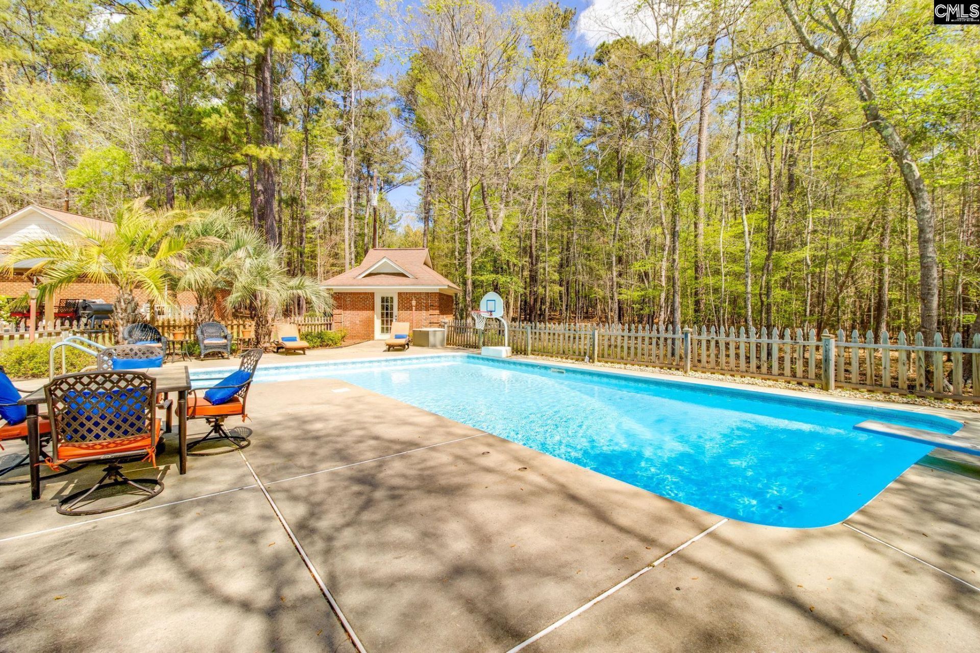 325 Derrick Lane Photo 29