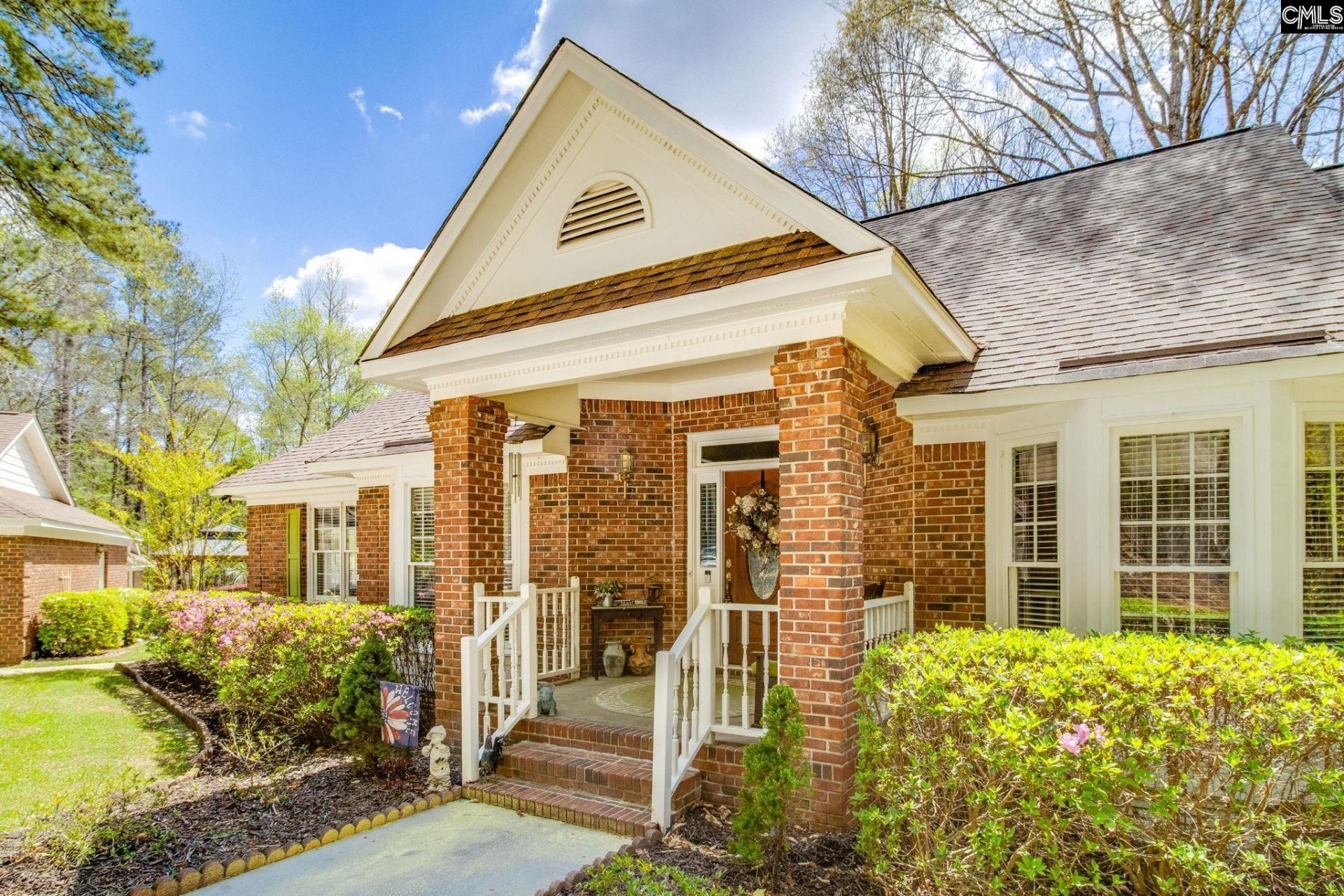 325 Derrick Lane Photo 43