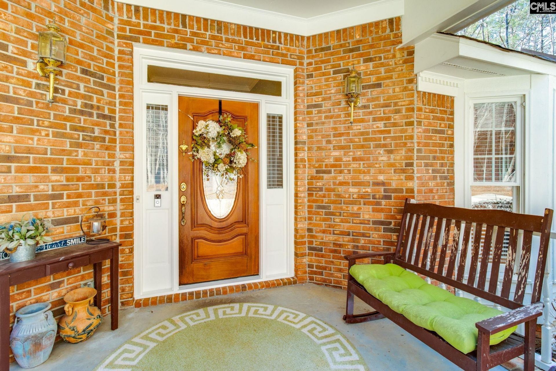 325 Derrick Lane Photo 44