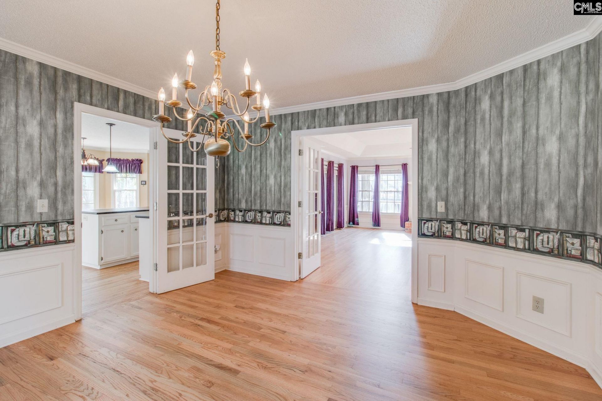 325 Derrick Lane Photo 53