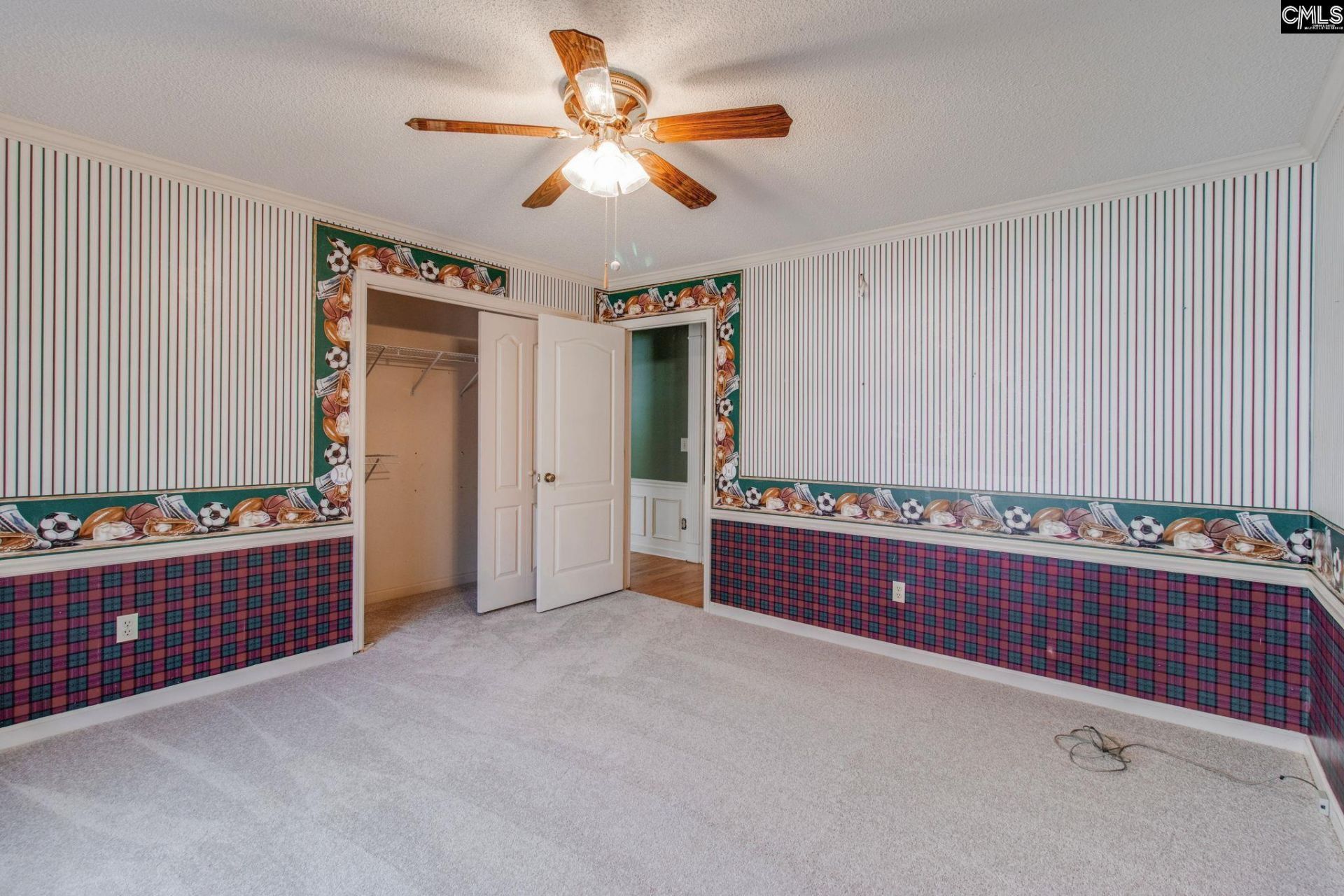 325 Derrick Lane Photo 75