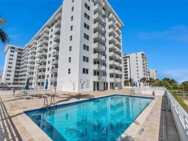 345 Ocean Dr, Unit 508, Miami Beach, FL 33139